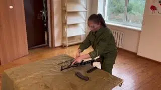Рекорд Вероники Хагба  менее 11 секунд на разборку и сборку автомата