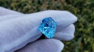 Fantasy cut electric blue topaz 11.08 cts.