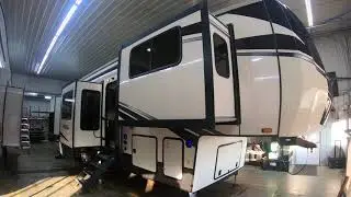 2020 SIERRA 379FLOK