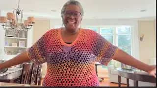 😃💜🧶 Finish object! My Fall Yarney YouTube hop project completed!😃 ￼