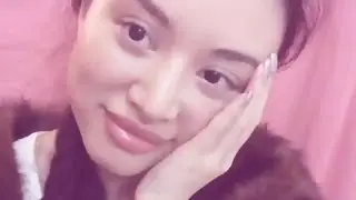 Agnes Zee Hypnosis Session Review - Eye Fixation