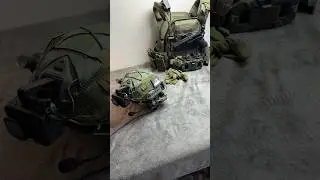 The ultimate helmet setup 😜🪖💪🏻 #airsoft #helmet #tactical #viralshort #foryou #shorts #gear