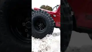 FMS FCX24 Power Wagon on ice, 68x26 mm tires, dual stage foams #fms #fcx24