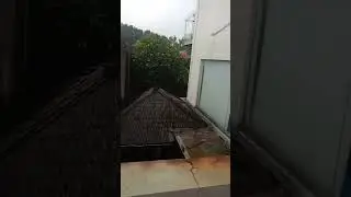 enak banget molor lagi aja #storm #weather #lucu #comedy #lightning #thunder #fireworks