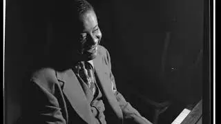 Dmitri Novgorodsky performs Art Tatum's arrangement of 