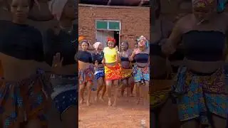 Uta fika dance challenge #dance #afrobeat #africanmusic #vibes #shorts #music #uta #amapiano #fyp