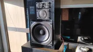 lo-d HS-7 vs SB-F75