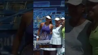 Emma Raducanu greeting opponent before her match today #emmaraducanu #raducanu #tennis #citiopen
