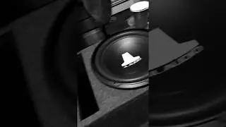 JL Audio 15 W0V3-4