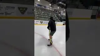 T dot Ross mitts 🔥#hockey #puckhandling #stickhandling #dangle #bro #vibes #sick #wow #puck #nasty