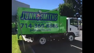 Buying Old Trucks VS. New Trucks for Junk Removal Business