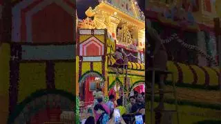 A divine tradition in bloom 🌼🌺 | Paryaya flower decoration preparations