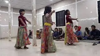 Math mathi sailungema cover dance।।sunidhi,pasang,anisha & anusha।।272nd episode
