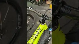 COMMENCAL SUPERVELOS #ravencycles #commencalbikes #commencal #whitebrothers