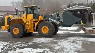 KIEWIT CREW 💪 moving temporary heavy equipment bridge HootowlHoller Taylors Valley, VA