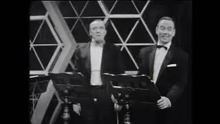 Johnny Kraaijkamp en Rijk de Gooyer  Peter en de wolf