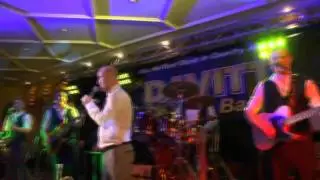 Seamus catches up with the Davitt Country Band on Country Time With Quinn