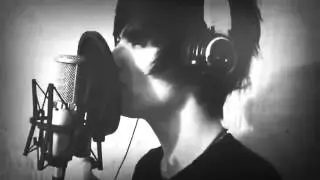 Miley Cyrus - We Can't Stop (Reprise par Boy Epic.