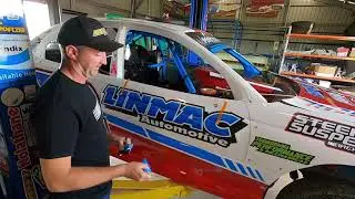 Timelapse re-stickering some panels on Nmac's car along with front bumper repair