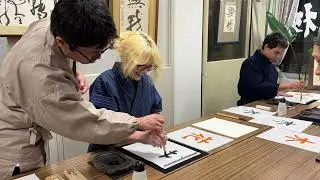 Tokyo: Calligraphy Workshop and Original T-Shirt Creation
