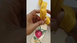Tie a ribbon on handmade gift tag |crafting diy | Gift wrapping ideas | bookmark, card #handpainted