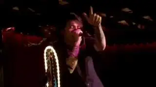 Kinski Gallo Performs 