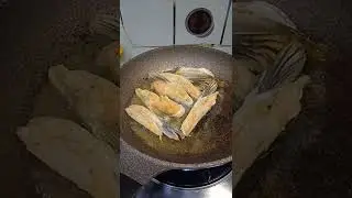 Fried salmon fins|| satisfying yummy food #cooking #fish #viral #hongkong