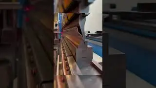 Perfect Hem Bending Technique | Press Brake in Action 🔧#tools #tech #pressbrake #bending #shorts