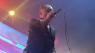 Miguel Tapia Ex (Los Prisioneros) - El Baile de los que sobran  (Club Chocolate)