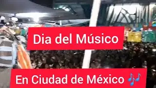 As&iacute; se juntaron todos los m&uacute;sicos de Garibaldi para dar MA&Ntilde;ANITAS a Santa Cecilia 😱🎶🎺🎻😍