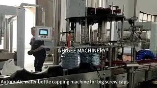 Rotary type automatic capping machine for big screw caps
