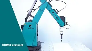 fruitcore robotics - Digital Robot HORST900 zeigt Pr&auml;zision beim Selbstportrait