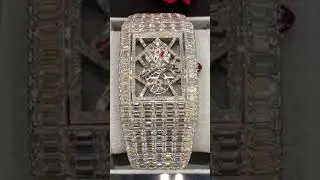 The iconic Jacob & Co. Billionaire III with 18K White Gold