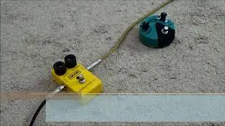 MXR Distortion + vs Fuzz Face