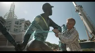 Installing 2,000-pound Hall of Fame Statues | Hall of Fame Walk