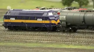 HO scale Hector Rail  locomotive cleaning and DB class 189 with tankercars and ACTS 6703
