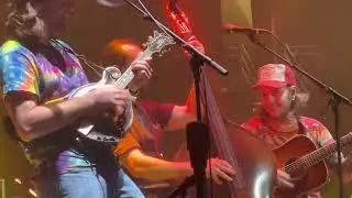 Billy Strings &lsquo;&rsquo;Hold the Woodpile Down&rsquo;&rsquo; 11/5/22 Petersen Events Center - Pittsburgh, PA
