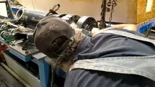 CAT 950 M LIFT CYLINDER INSTALLING ROD INTO BARREL PART 7