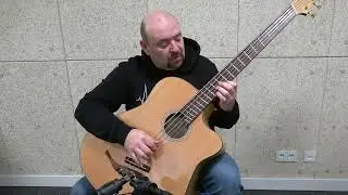 IQ Acoustic Bass 5 String