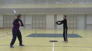Pystymailaly&ouml;nti keskelle