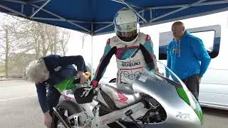 Caught up with some preClassic TT preparations Cadwell Pete Boast on the JCR 250R Mike Spike Edwards