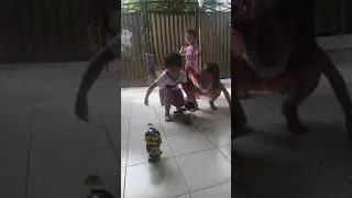 Mainan baru robot Dance Hero