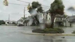 Massive Tropical Storm Brings Death, Flooding to US East Coast