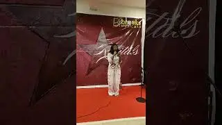 🌟 Voice with grace, confidence, and passion!Our vocal student Akshithaa shining on stage 🎶🎼 🎤