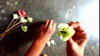 How to make a flower using sweet corn leaves