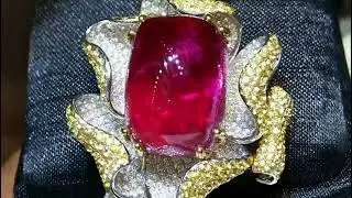Red Rubilite Pendant Cushion Shape 42.60 Cts Gemstone 2.99 Cts Diamond 18k Gold Jewelry Wt 32.73 Gms