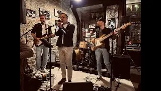 Wednesday Cover Band - Full concert Yard - Croix Rousse - Lyon