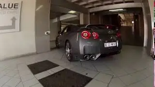 2016 Nissan GT-R review