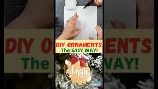 Cricut Christmas Ornaments #CricutProjects #FreeSVGFiles #CricutSVG #DIYWithCricut #VinylCrafts