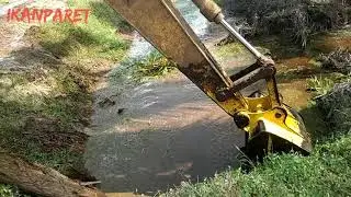 VIRALLLL NYARI IKAN PAKAI EXCAVATOR , DAPATNYA WOWWWW.       #fishing #viral